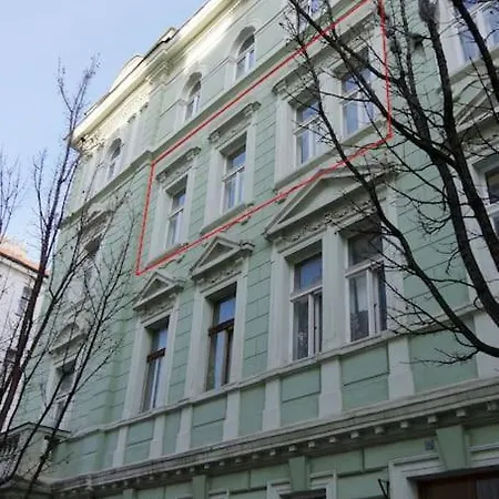 Appartement Big In The Center Praag